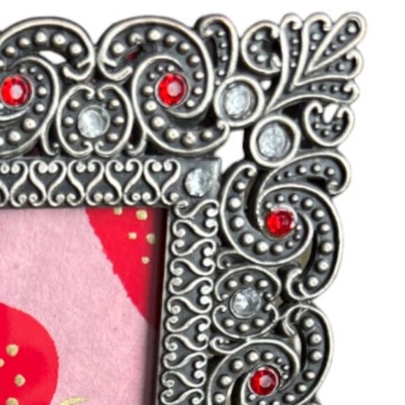 PIER 1 Beaded Metal Picture Frame Silver Red Filigree Wall Tabletop 5x7 - Picture 9 of 11